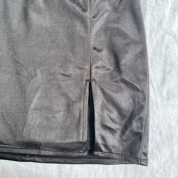 Black “satin” Mini Skirt - Picture 5 of 5